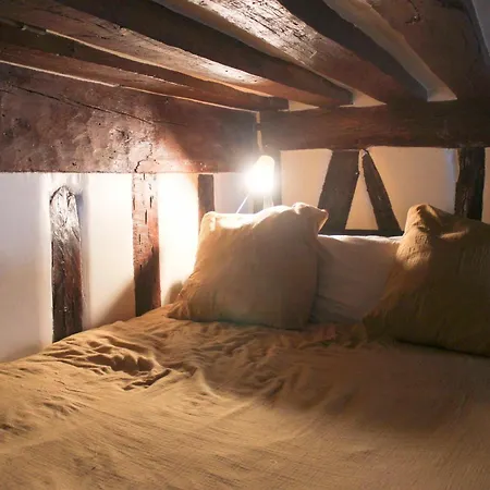 Charming Studio In The Heart Of Saint Louis Island Paris